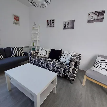 Apartment Acea Nova 1 *